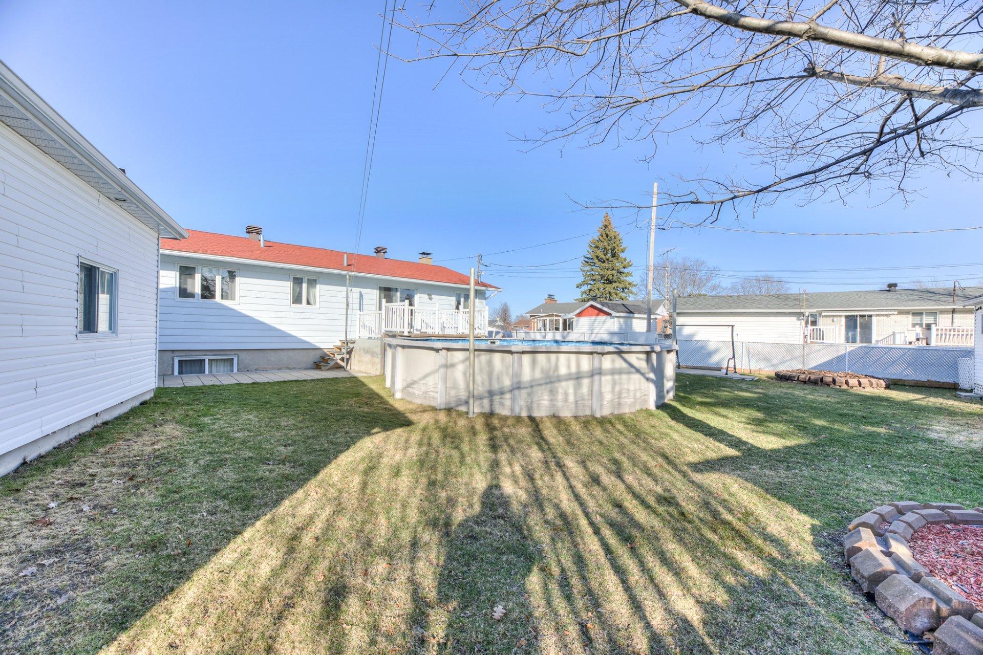 









160


Rue Gastineau

,
Saint-Eustache,




QC
J7P3T7

