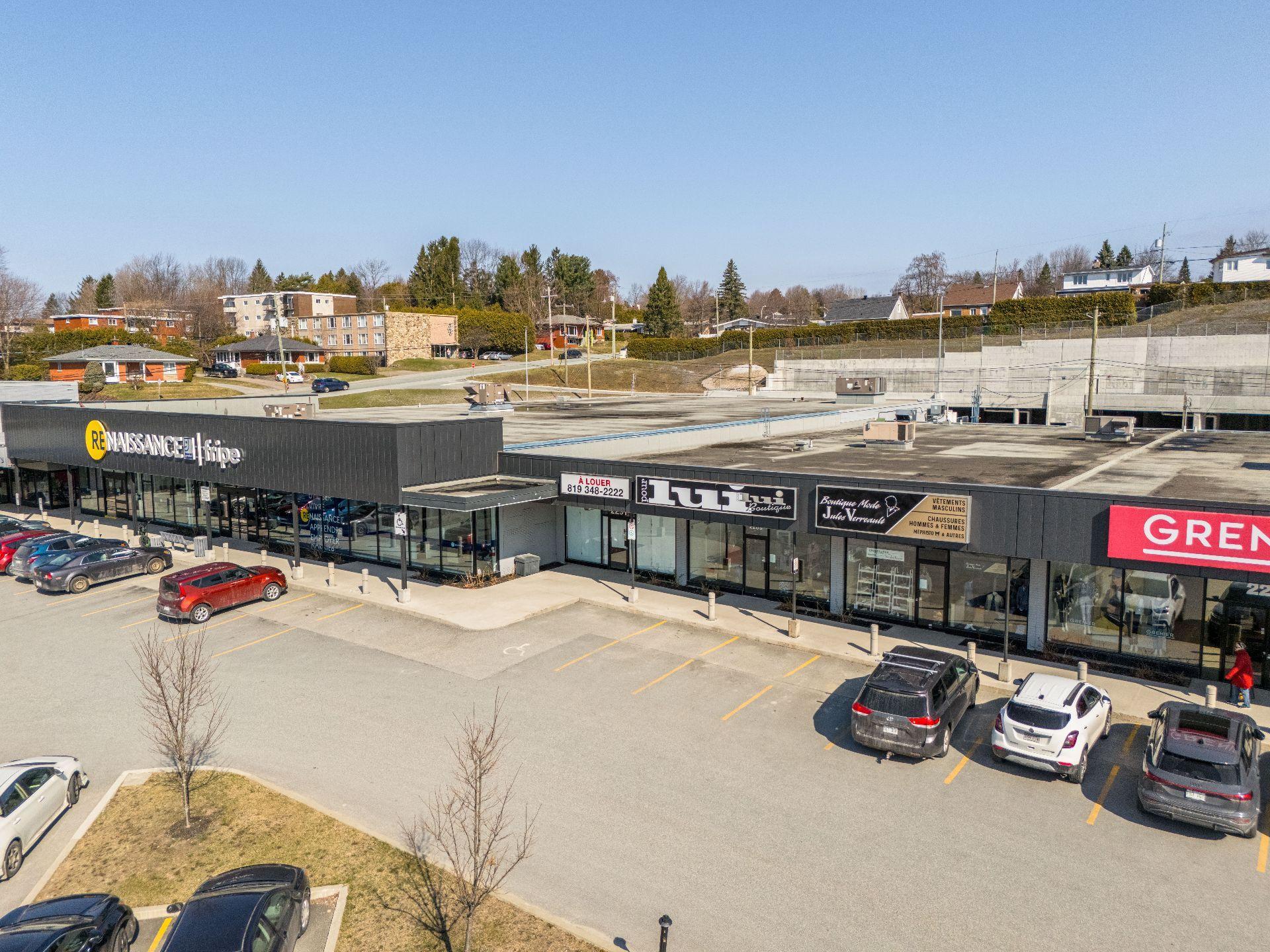 









2287


Rue King O.

,
Sherbrooke (Les Nations),




QC
J1J2G2

