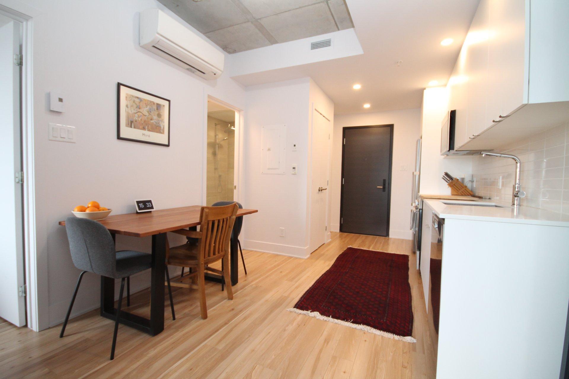 









1320


Rue Olier

, 813,
Montréal (Le Sud-Ouest),




QC
H3C0Y8

