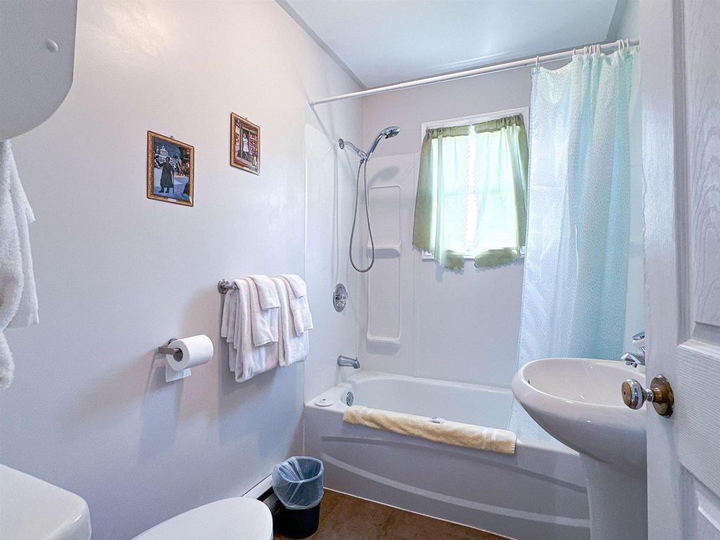 












7567 Cavendish Road

,
North Rustico,




PE
C0A 1X0

