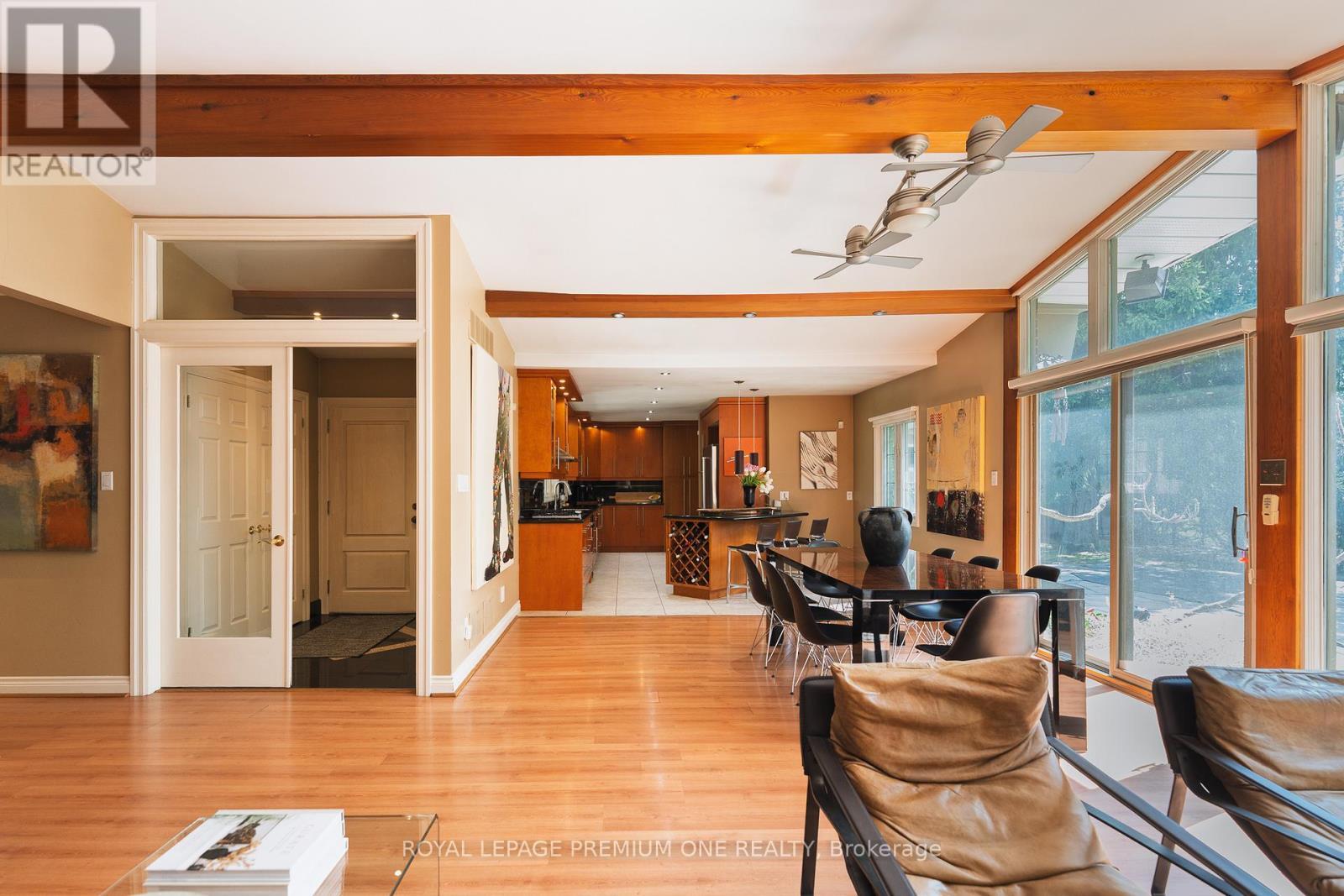 












135 PATRICIA DRIVE

,
King,




Ontario
L7B1H3

