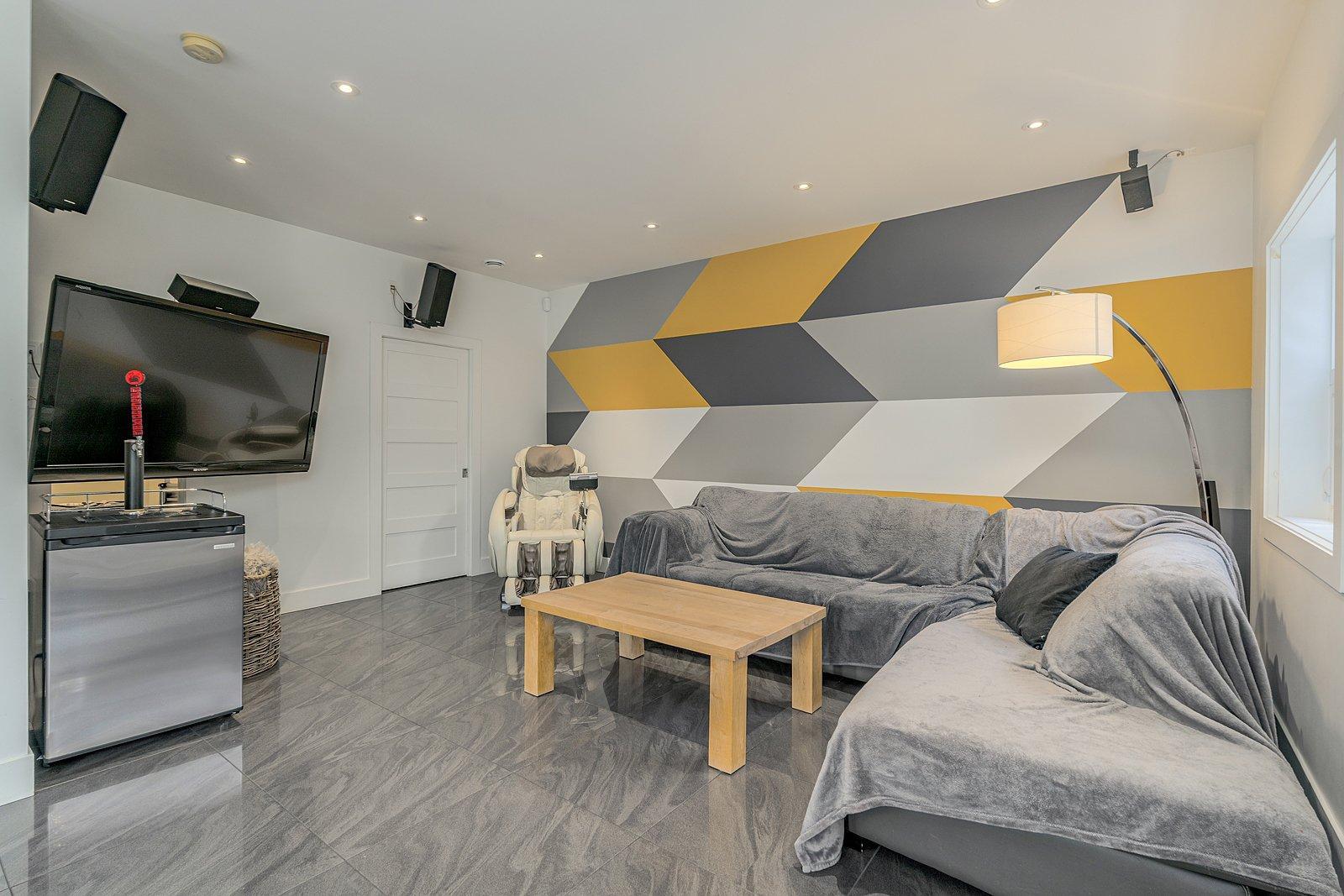 









1759


Ch. Godin

,
Sherbrooke (Brompton/Rock Forest/Saint-Élie/Deauville),




QC
J1R0H8

