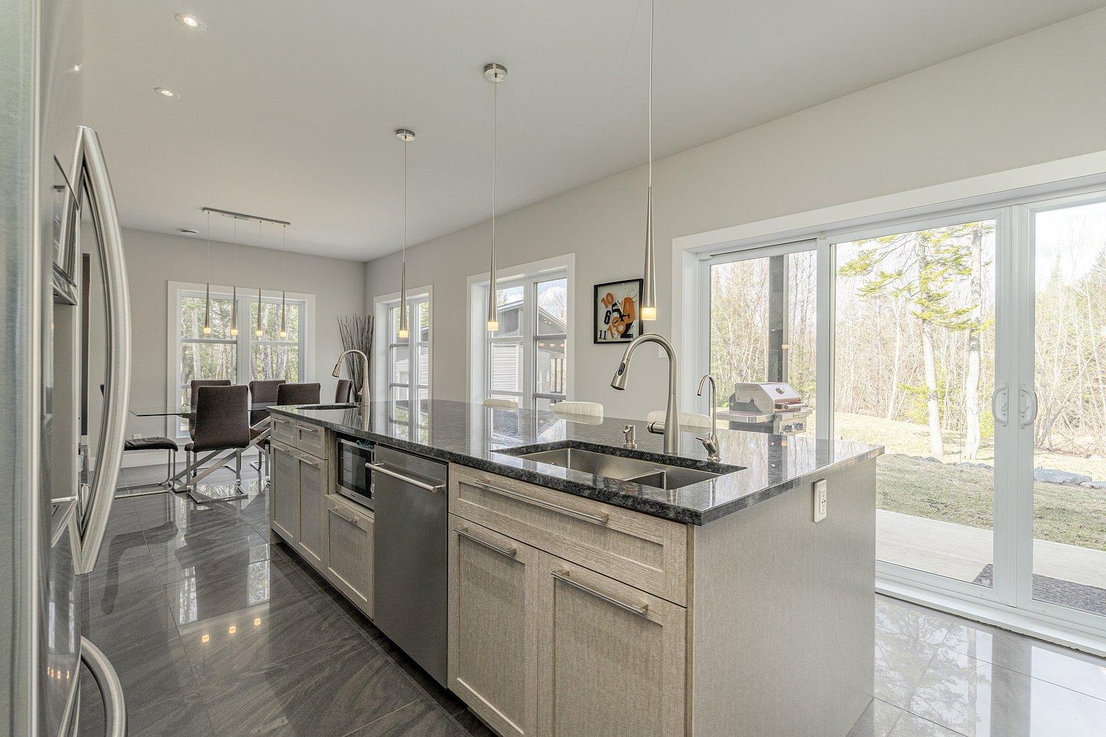 









1759


Ch. Godin

,
Sherbrooke (Brompton/Rock Forest/Saint-Élie/Deauville),




QC
J1R0H8

