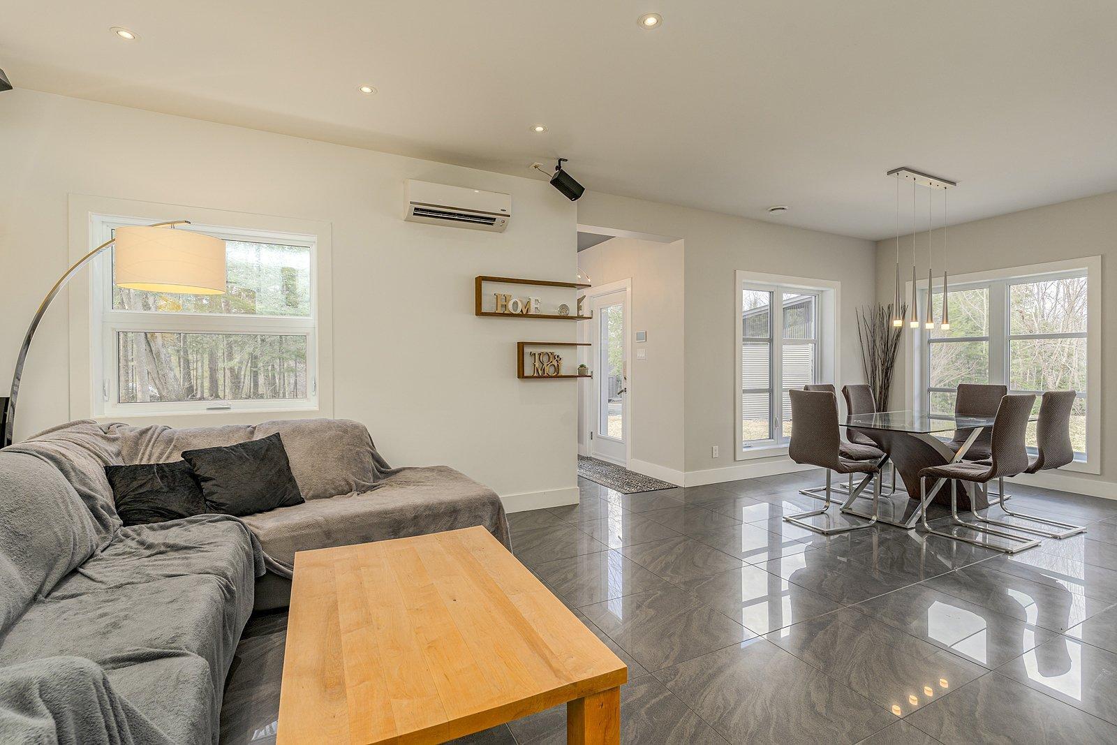 









1759


Ch. Godin

,
Sherbrooke (Brompton/Rock Forest/Saint-Élie/Deauville),




QC
J1R0H8

