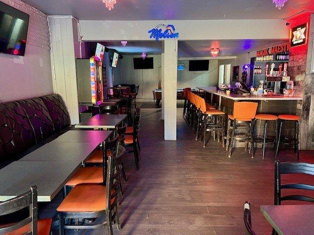 









66

 - 70


Rue St-Jacques

,
Saint-Jean-sur-Richelieu,




QC
J3B2J9

