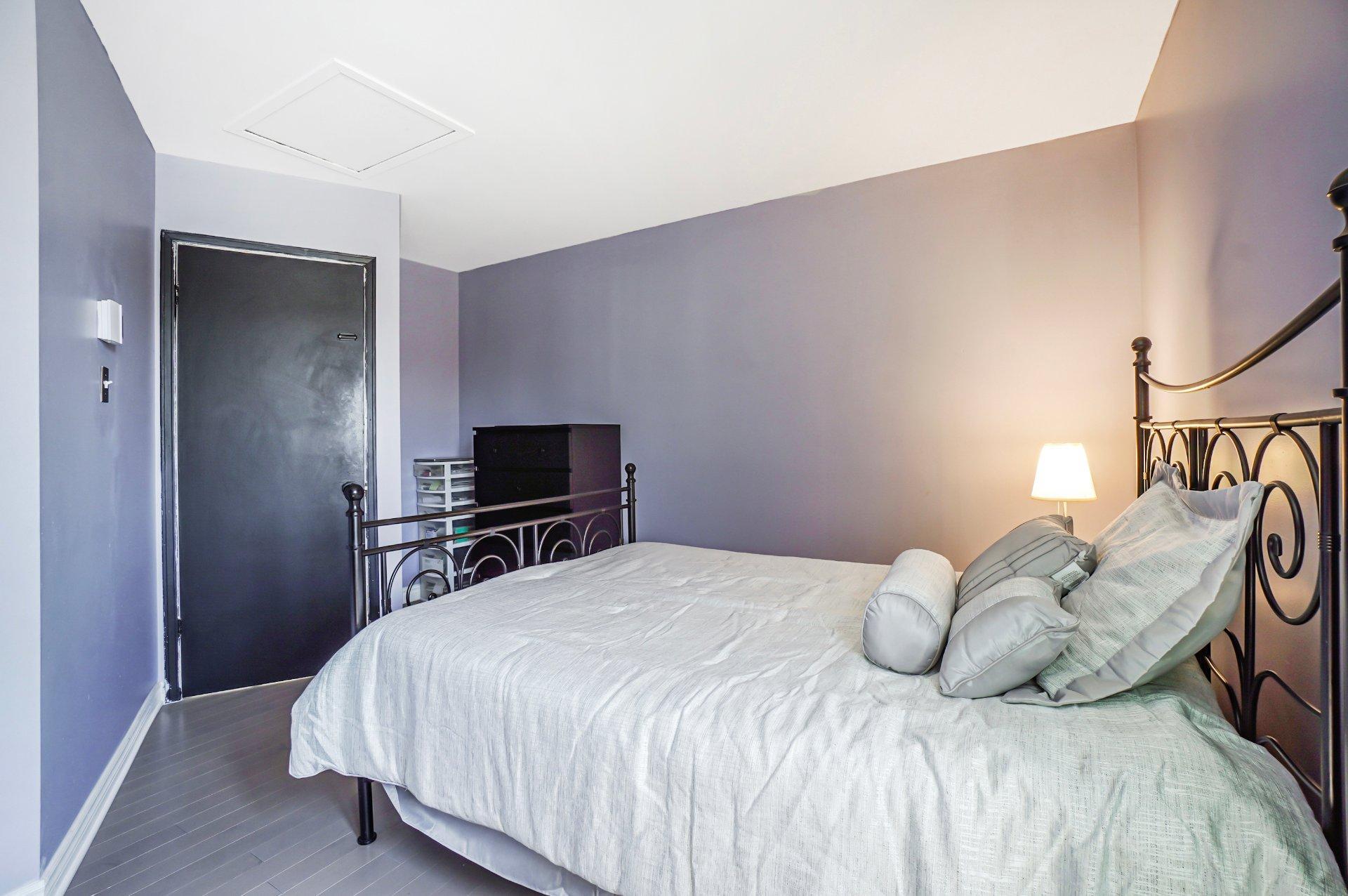 









8472


Rue Bellecombe

,
Laval (Auteuil),




QC
H7H2Z9


