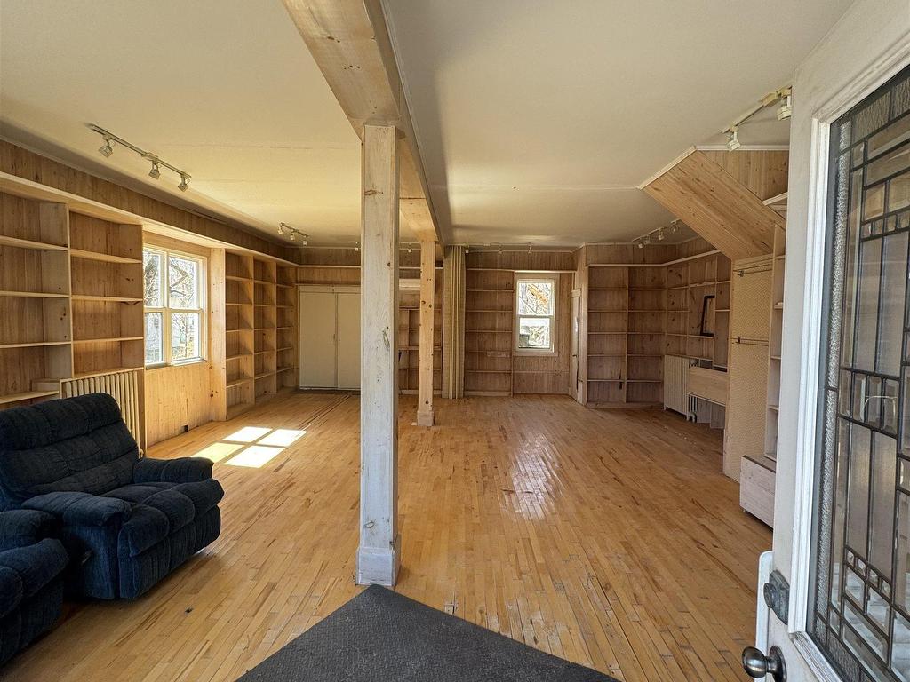 












9386 Main Street

,
Murray River,




PE
C0A 1R0

