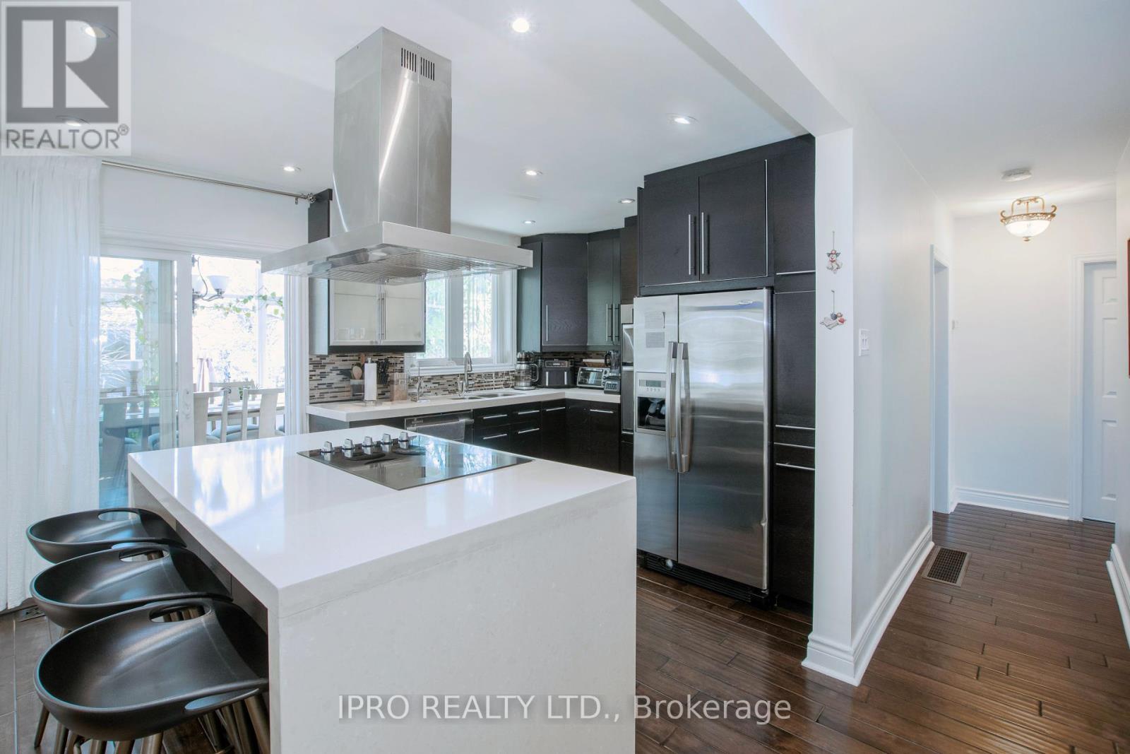 












153 GOULDING AVENUE

,
Toronto,




Ontario
M2M1L5

