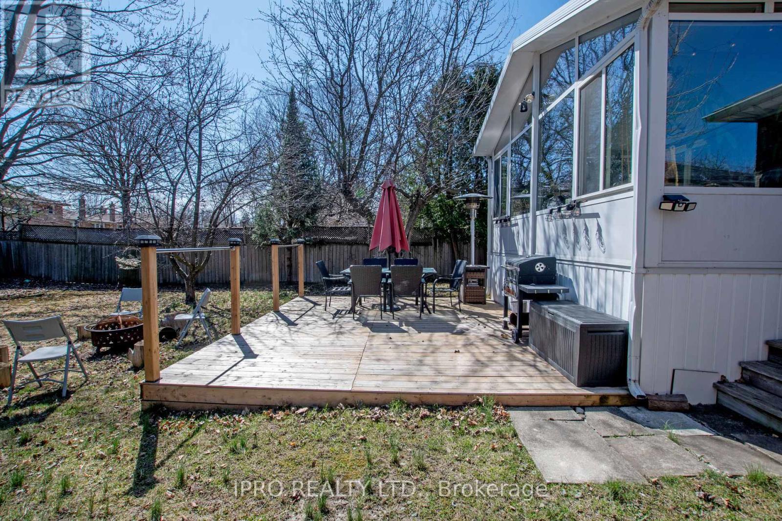 












153 GOULDING AVENUE

,
Toronto,




Ontario
M2M1L5

