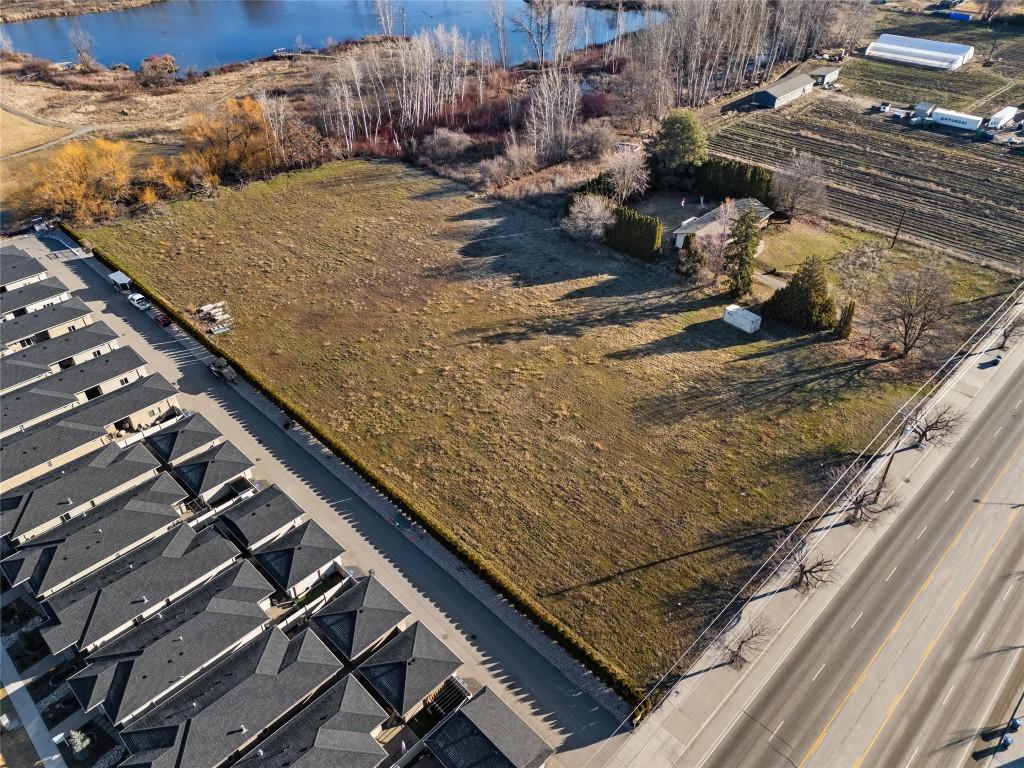 









1650


KLO

Road,
Kelowna,




BC
V1W 3P6

