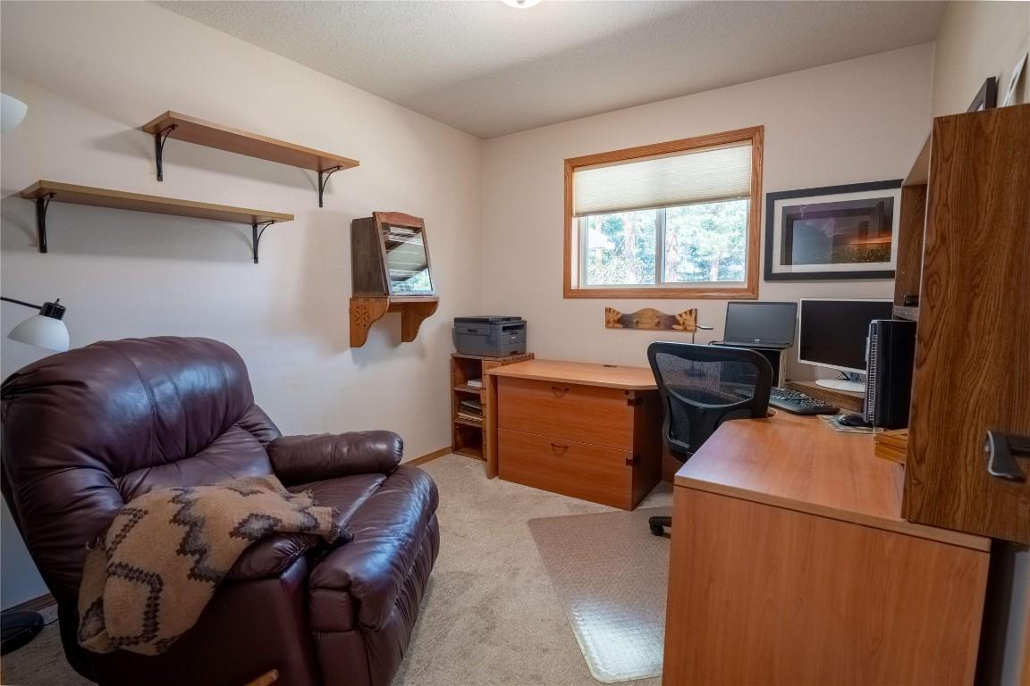 









101


McGowan

Road,
Oliver,




BC
V0H 1T2

