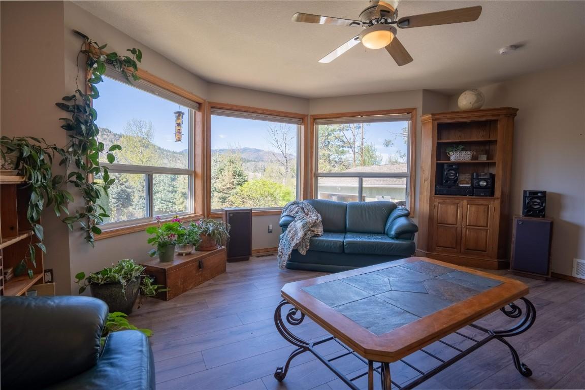 









101


McGowan

Road,
Oliver,




BC
V0H 1T2

