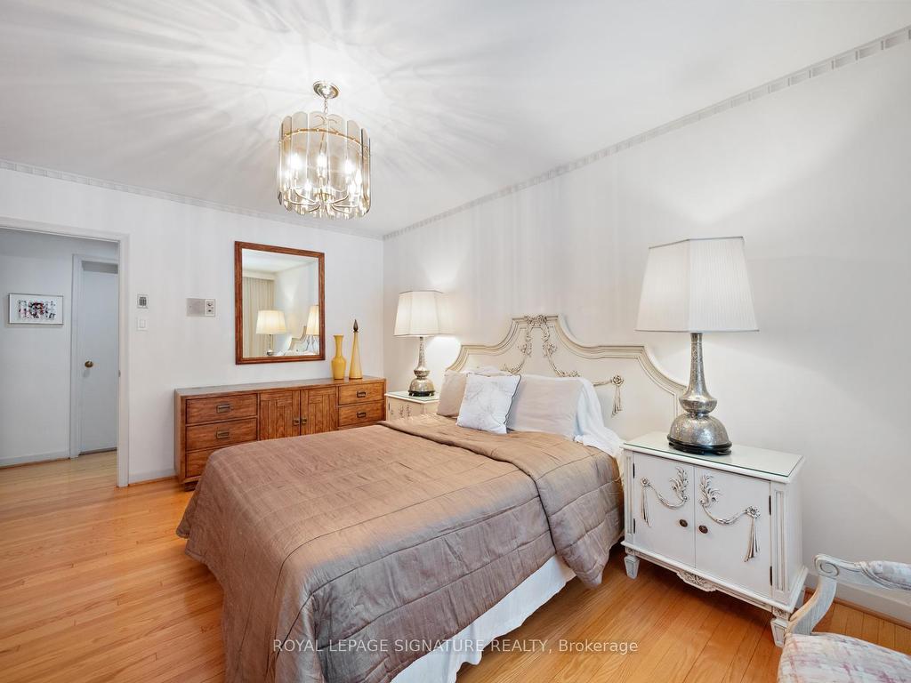 









36


Chieftain

Crescent,
Toronto,




ON
M2L 2H4

