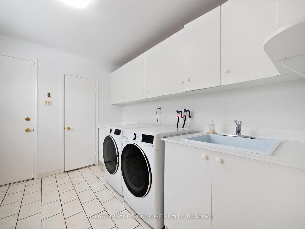 









36


Chieftain

Crescent,
Toronto,




ON
M2L 2H4

