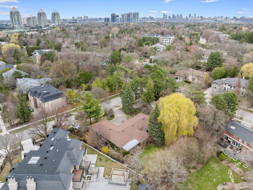 









36


Chieftain

Crescent,
Toronto,




ON
M2L 2H4

