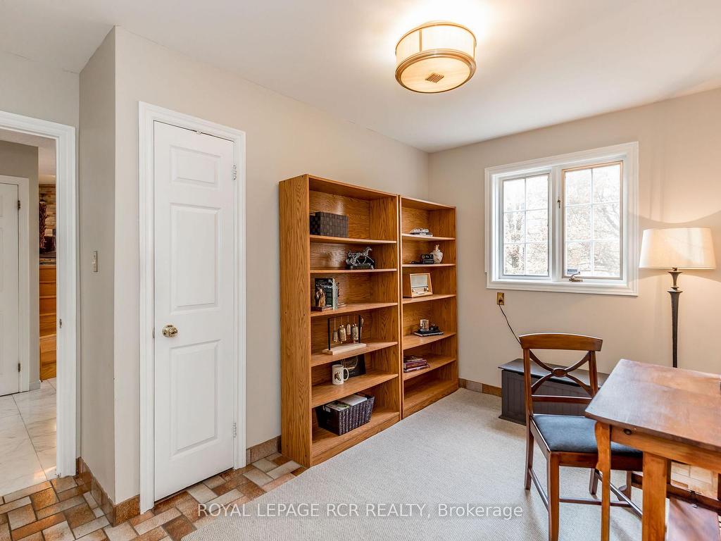 









2100


Davis

Drive West,
King,




ON
L3Y 4V9


