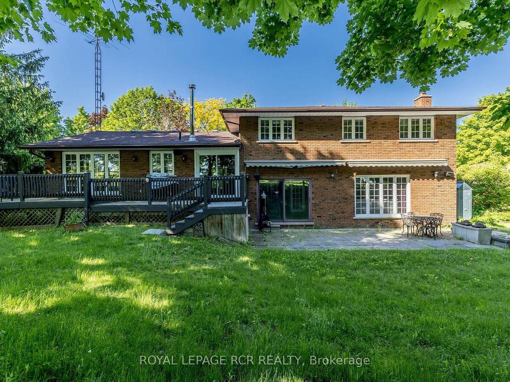 









2100


Davis

Drive West,
King,




ON
L3Y 4V9

