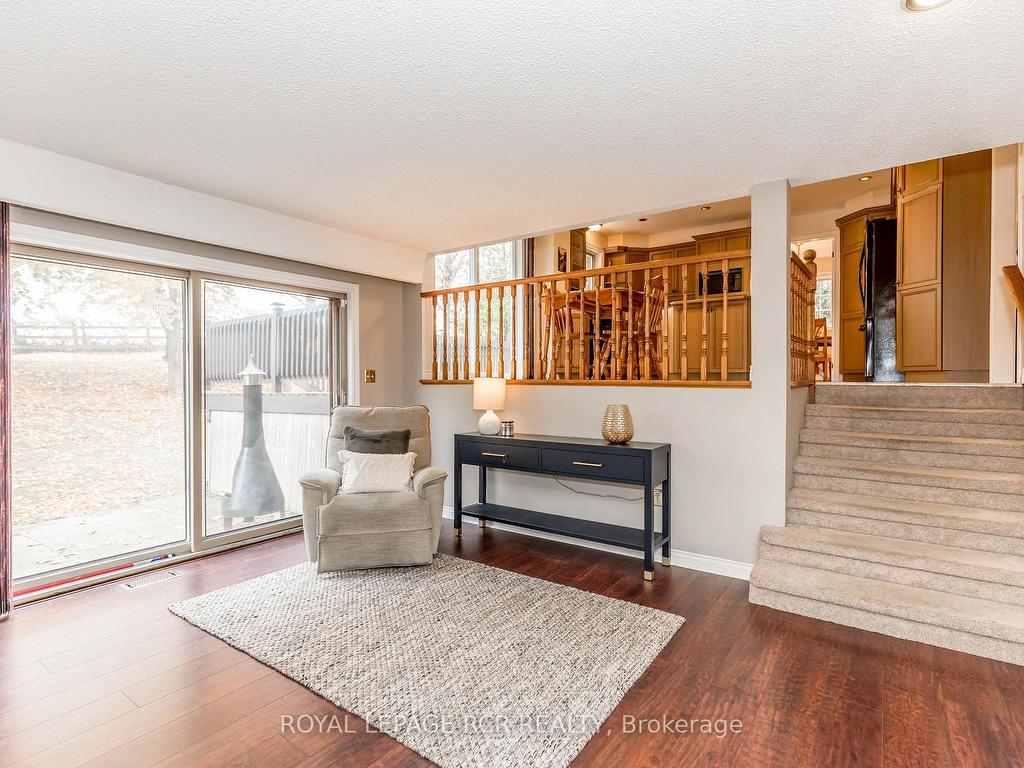 









2100


Davis

Drive West,
King,




ON
L3Y 4V9

