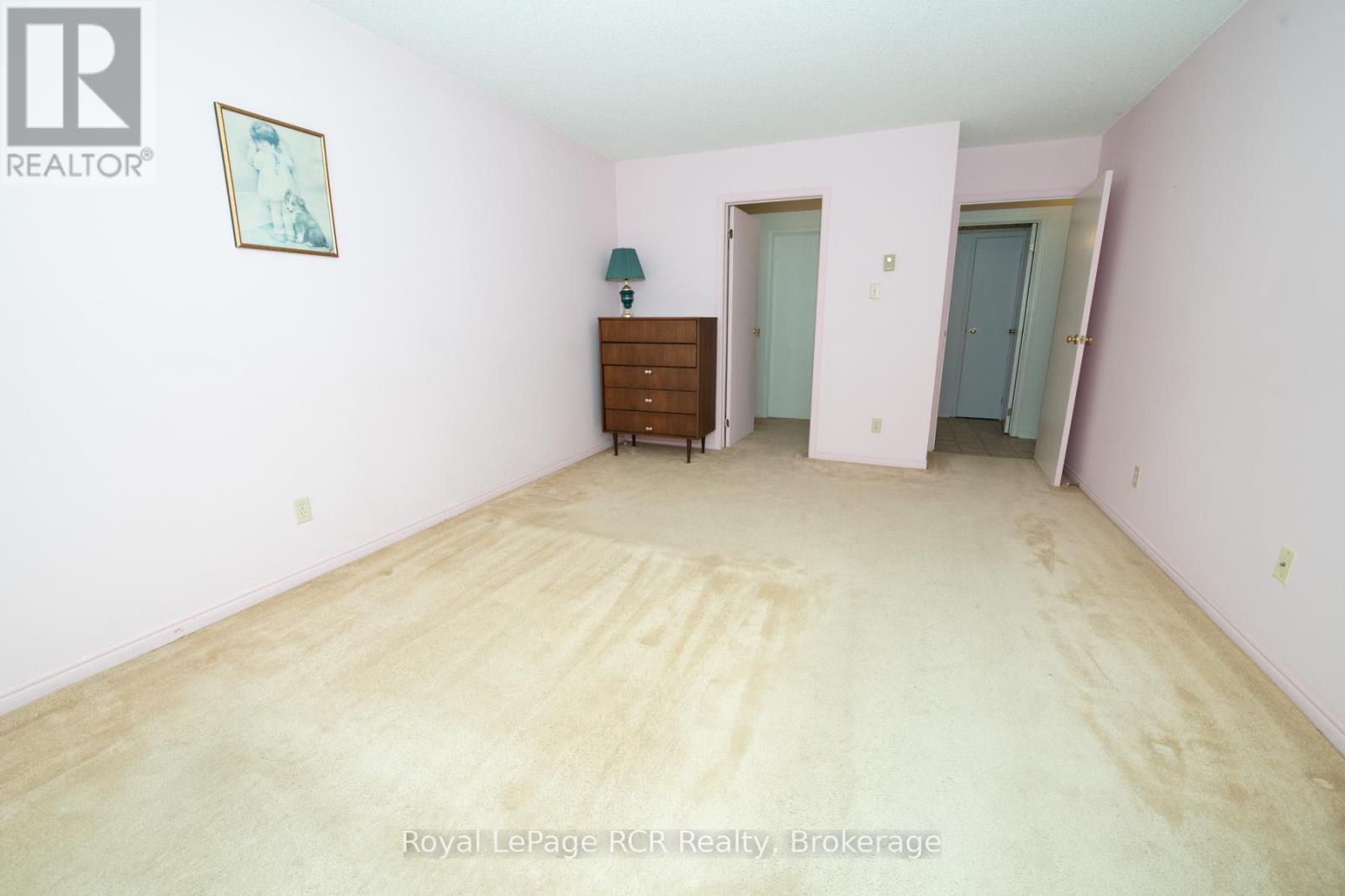 












1 - 1-497 BIRMINGHAM ST WEST STREET W

,
Wellington North (Mount Forest),




Ontario
N0G2L1

