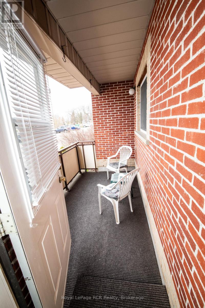 












1 - 1-497 BIRMINGHAM ST WEST STREET W

,
Wellington North (Mount Forest),




Ontario
N0G2L1

