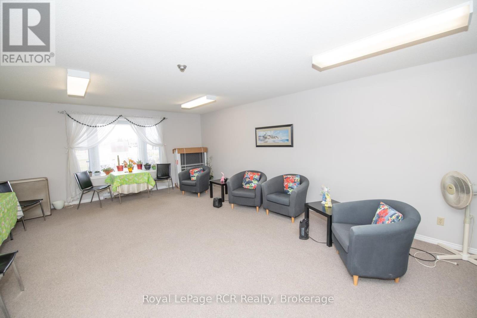 












1 - 1-497 BIRMINGHAM ST WEST STREET W

,
Wellington North (Mount Forest),




Ontario
N0G2L1

