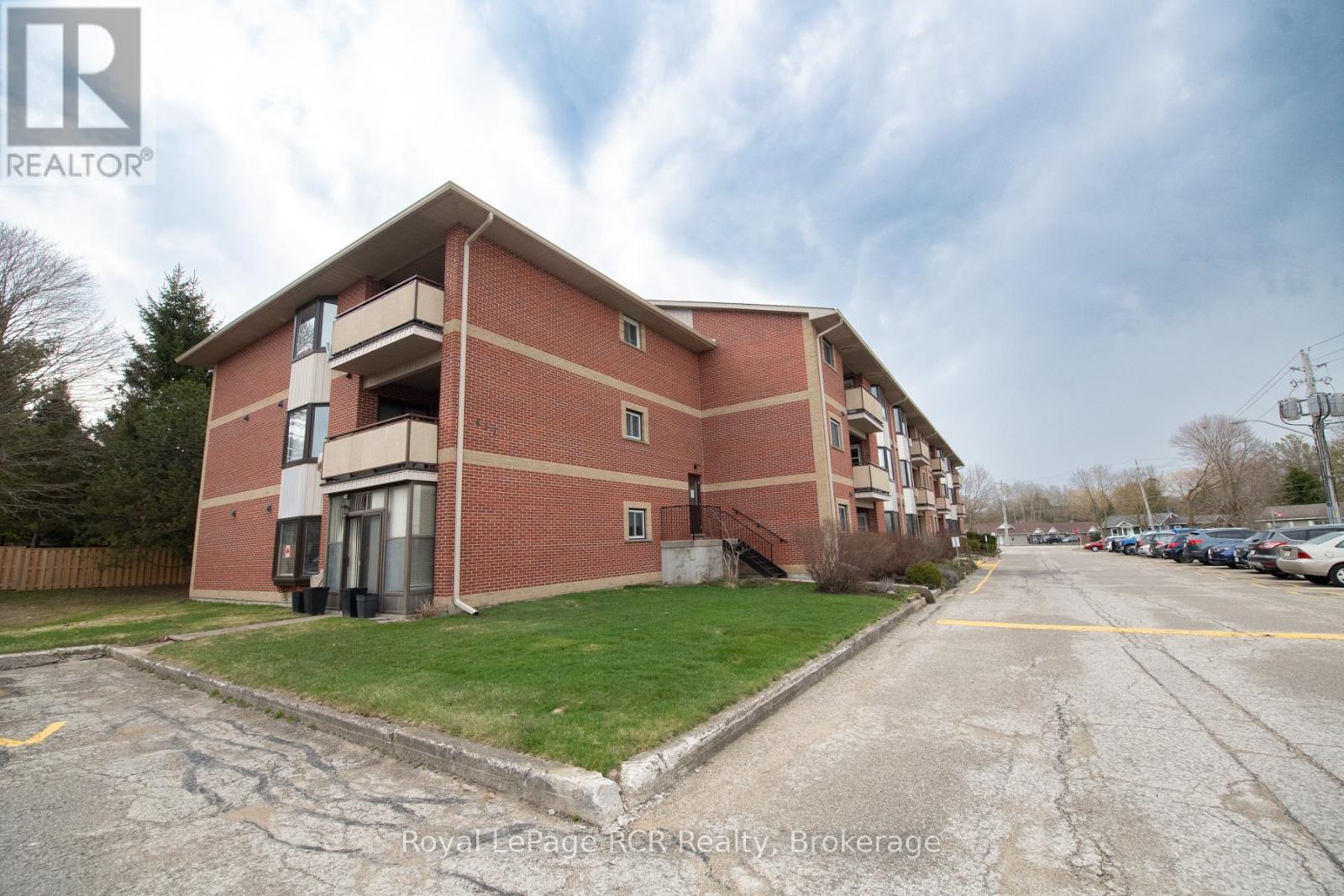 












1 - 1-497 BIRMINGHAM ST WEST STREET W

,
Wellington North (Mount Forest),




Ontario
N0G2L1

