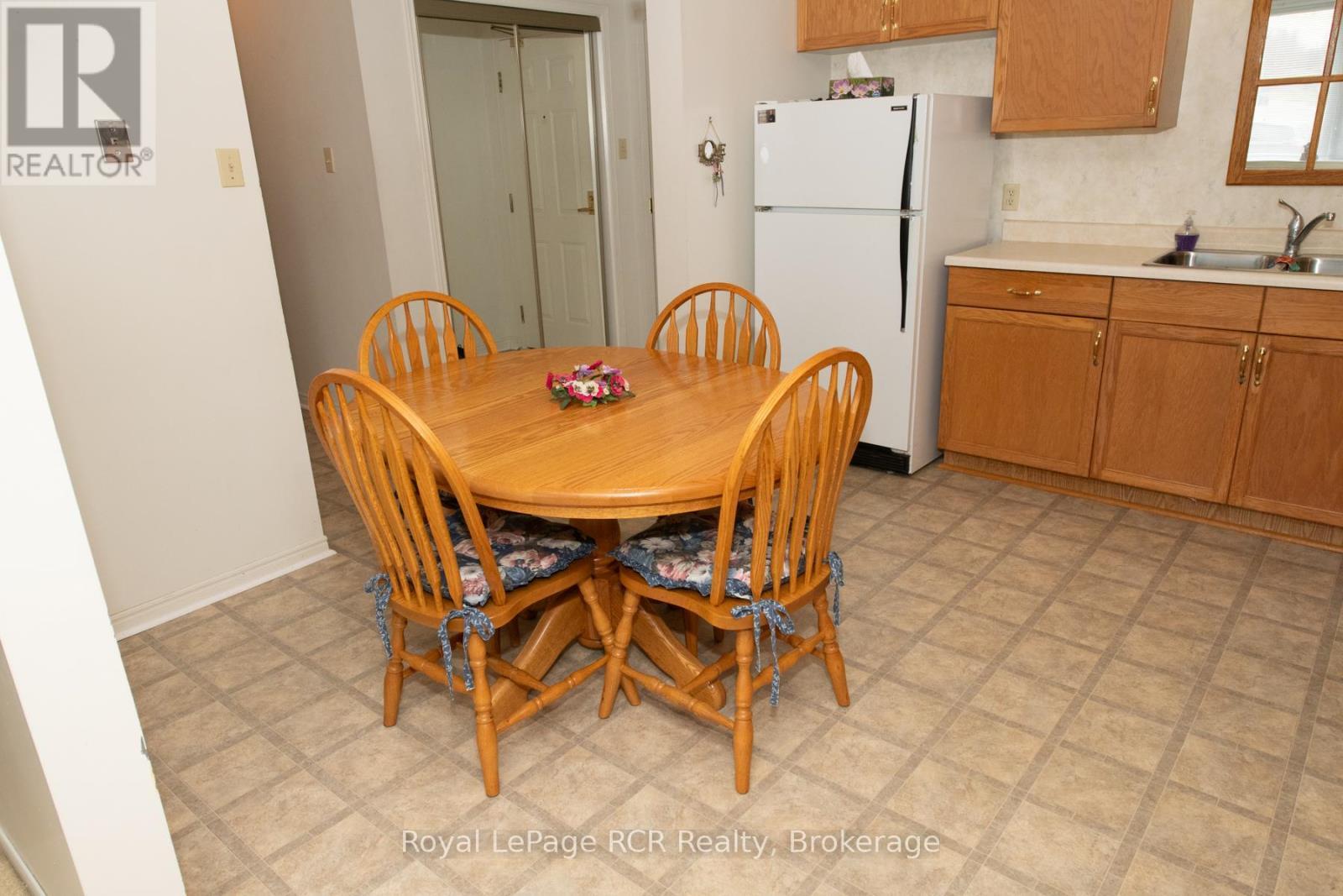 












1 - 1-497 BIRMINGHAM ST WEST STREET W

,
Wellington North (Mount Forest),




Ontario
N0G2L1

