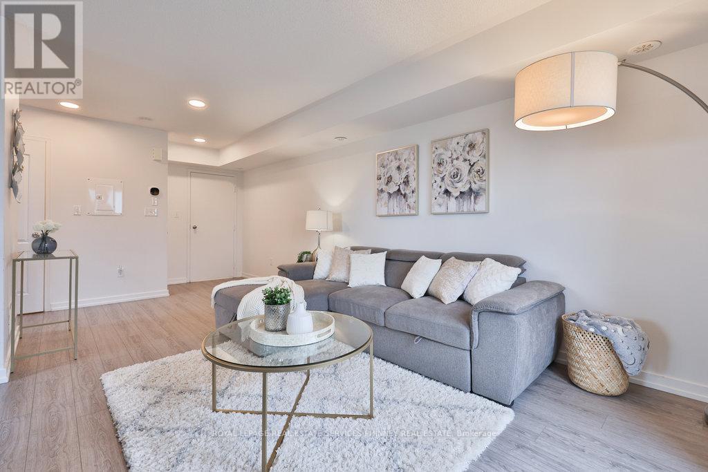












11 - 2500 POST ROAD

,
Oakville,




Ontario
L6H0K1

