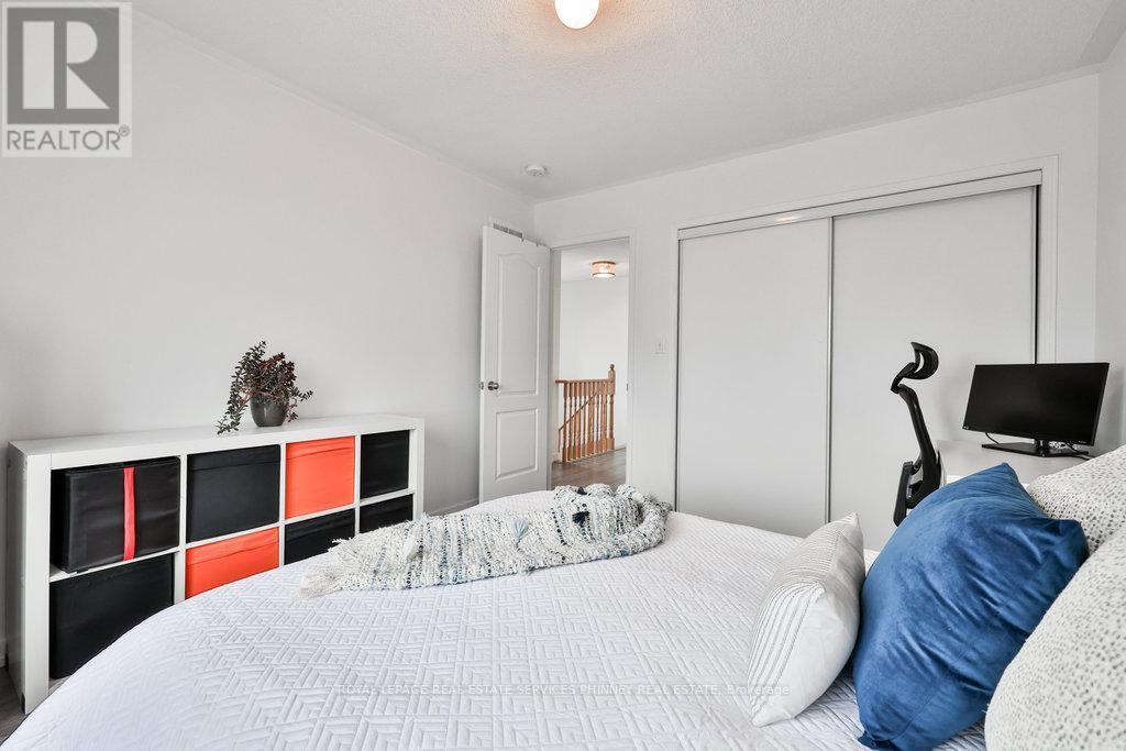












11 - 2500 POST ROAD

,
Oakville,




Ontario
L6H0K1

