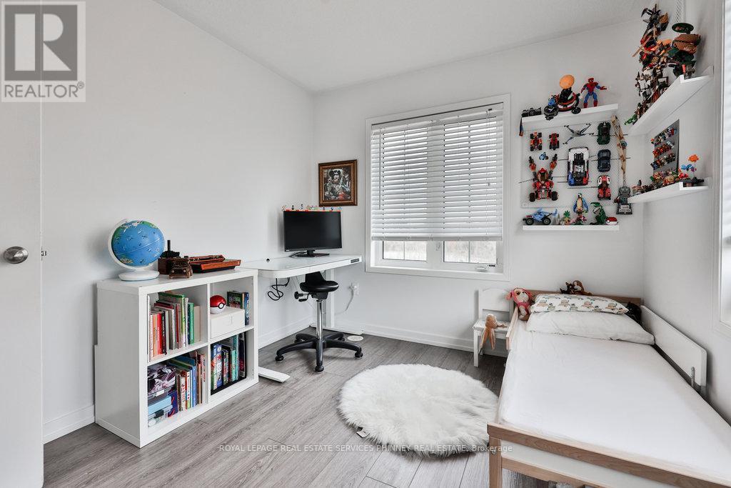 












11 - 2500 POST ROAD

,
Oakville,




Ontario
L6H0K1

