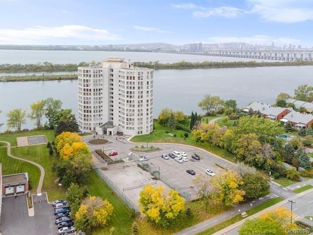 









8050


Boul. St-Laurent

, 202,
Brossard,




QC
J4X2P1

