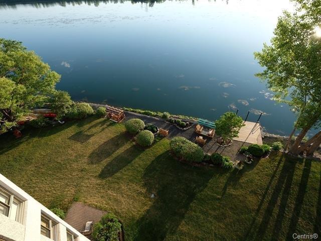 









8050


Boul. St-Laurent

, 202,
Brossard,




QC
J4X2P1

