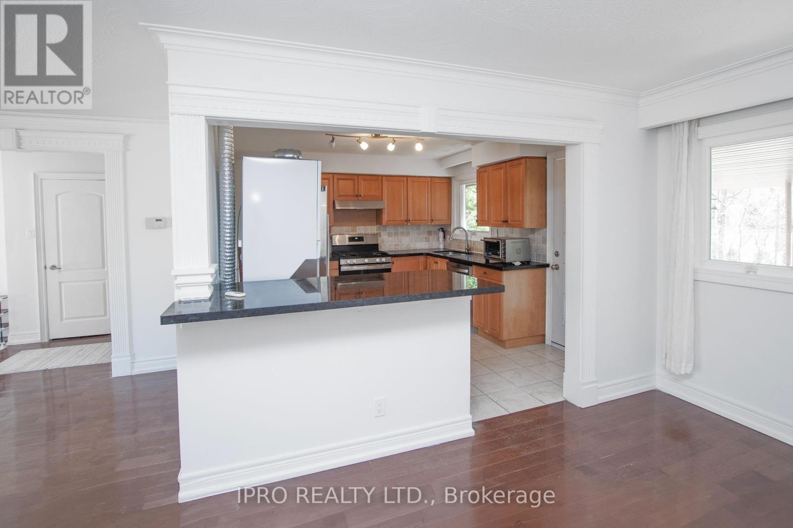 












23 URBANDALE AVENUE

,
Toronto,




Ontario
M2M2G9

