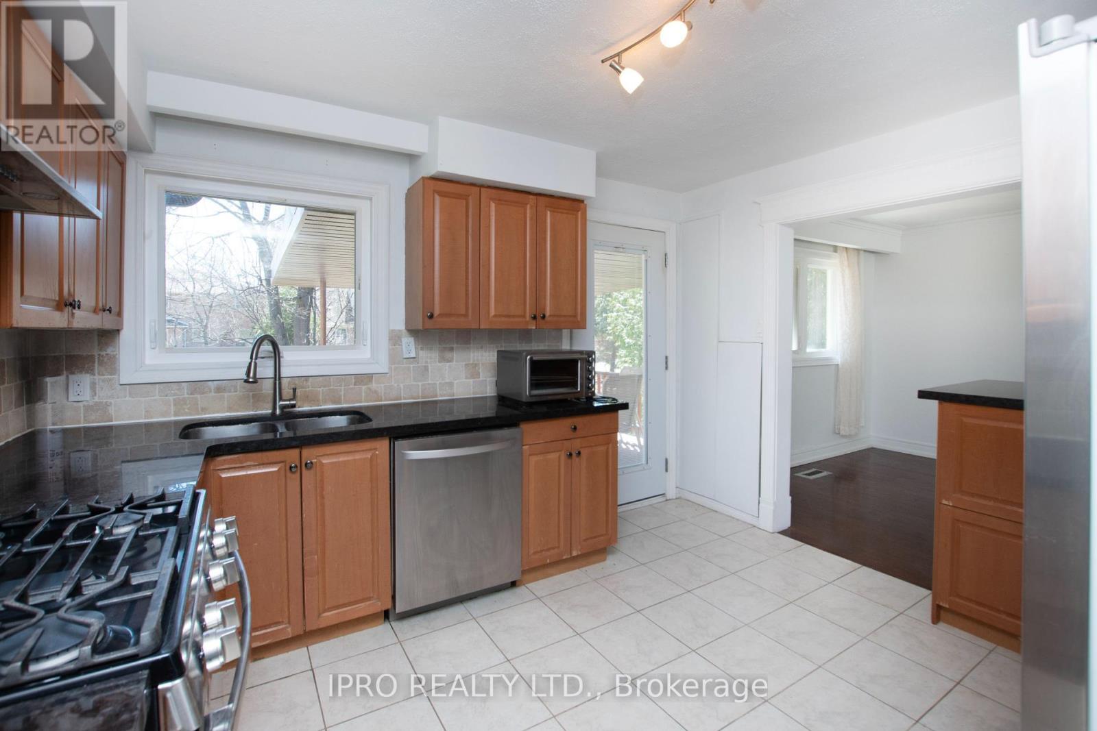 












23 URBANDALE AVENUE

,
Toronto,




Ontario
M2M2G9

