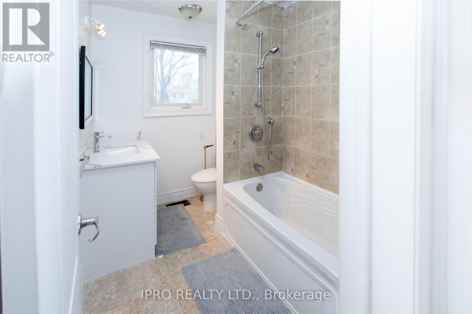 












23 URBANDALE AVENUE

,
Toronto,




Ontario
M2M2G9

