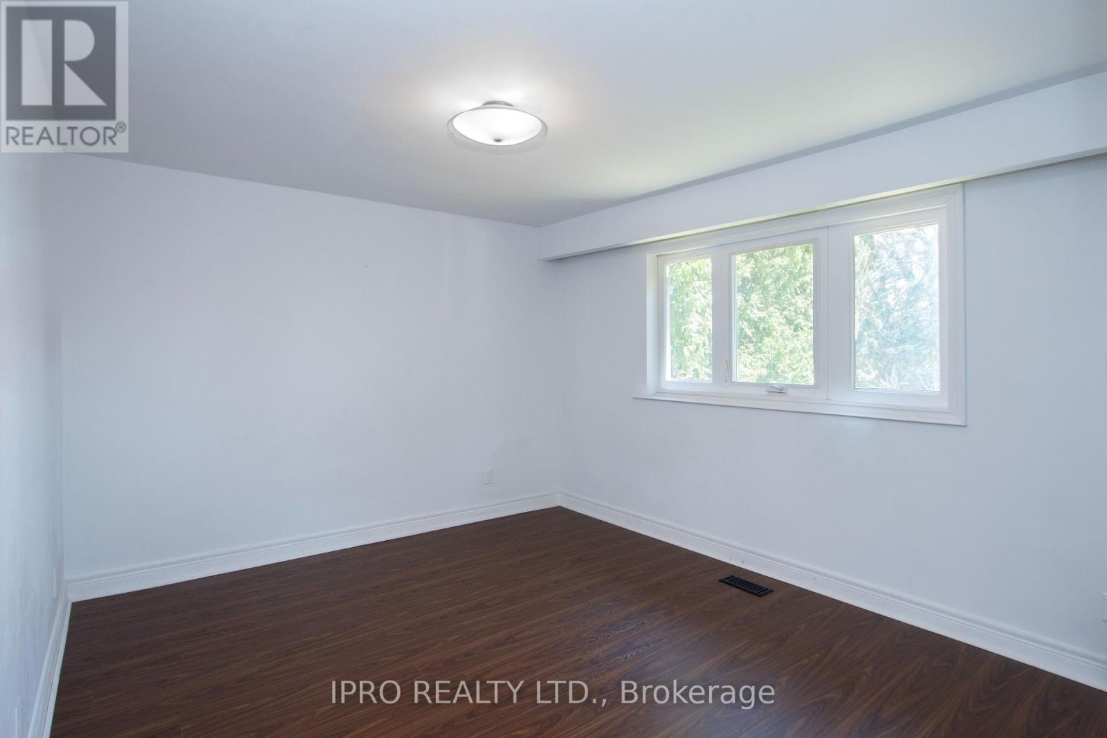 












23 URBANDALE AVENUE

,
Toronto,




Ontario
M2M2G9

