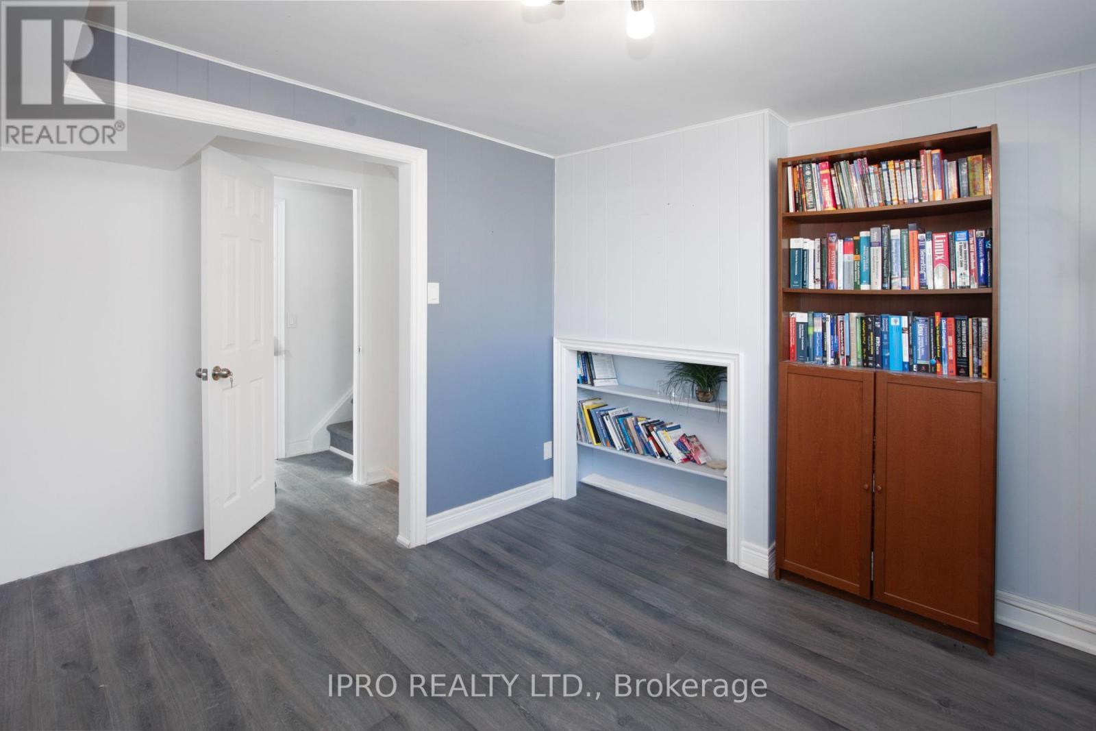 












23 URBANDALE AVENUE

,
Toronto,




Ontario
M2M2G9

