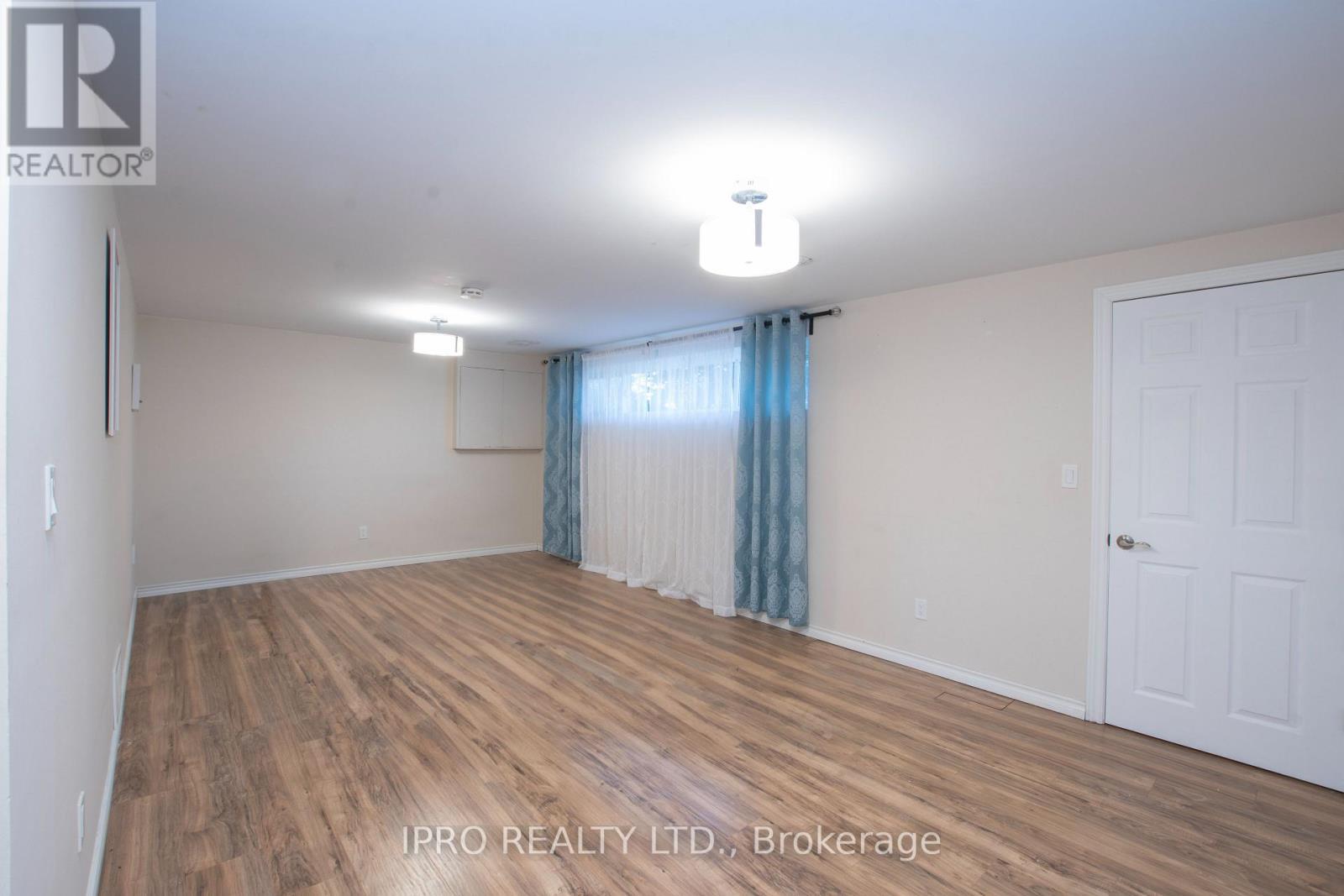 












23 URBANDALE AVENUE

,
Toronto,




Ontario
M2M2G9

