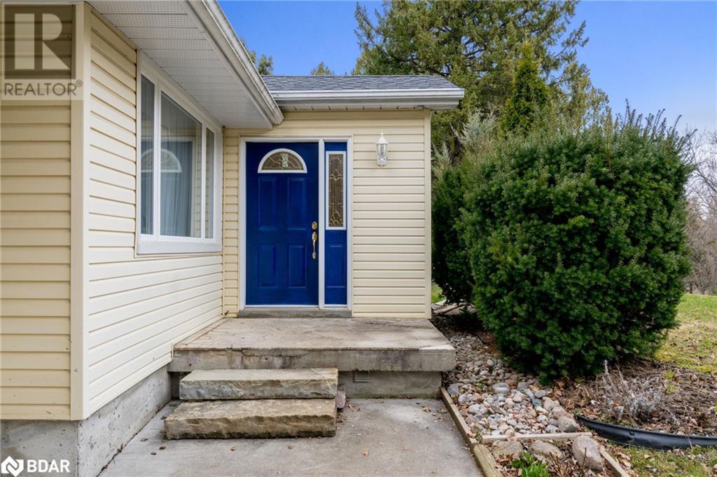 












208 MARTIN Street

,
King,




Ontario
L7N1J5

