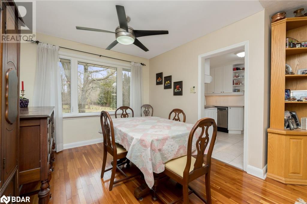 












208 MARTIN Street

,
King,




Ontario
L7N1J5

