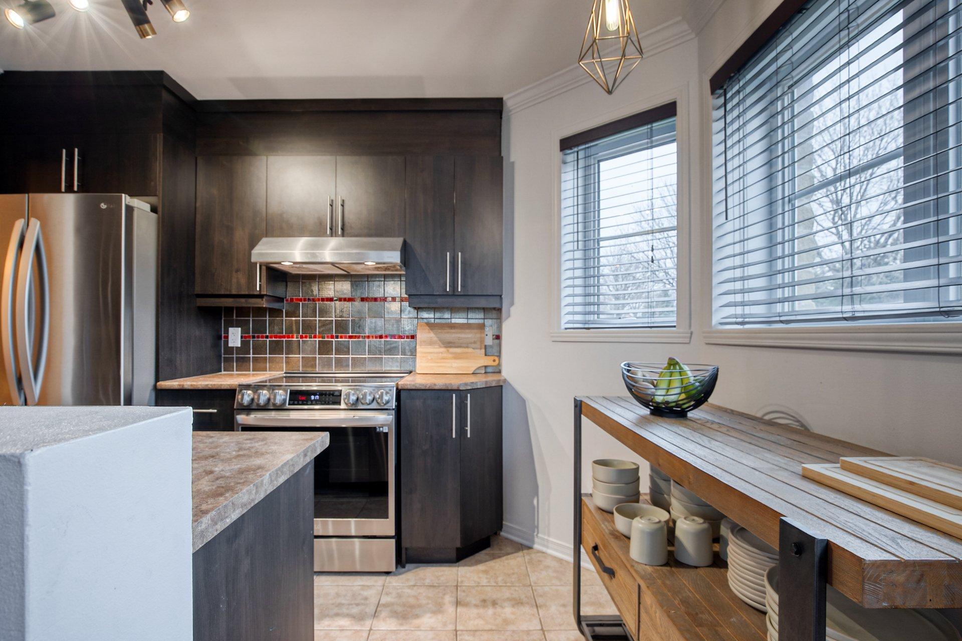 









2165


Boul. Jean-Paul-Vincent

,
Longueuil (Le Vieux-Longueuil),




QC
J4N0B7

