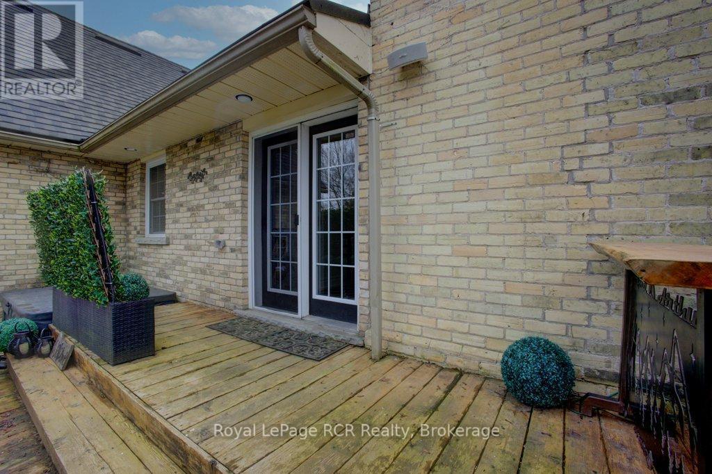 












116 WALTON STREET

,
Wellington North (Arthur),




Ontario
N0G1A0

