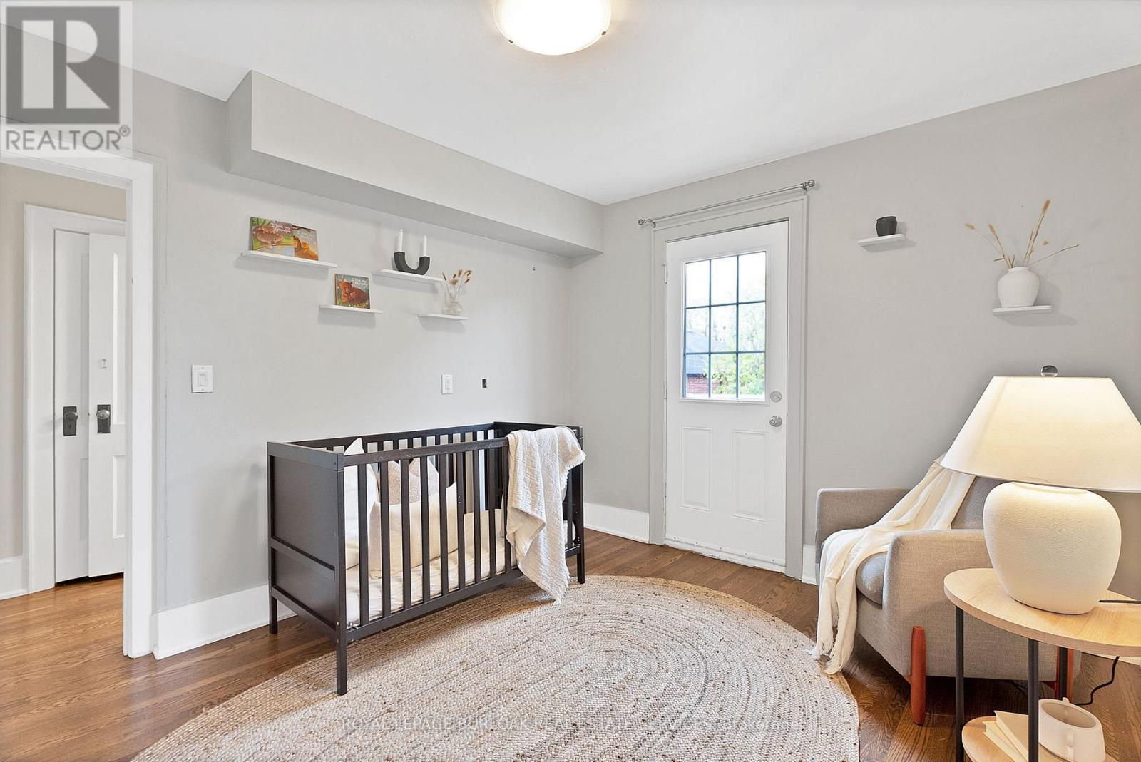 












295 PLAINS ROAD W

,
Burlington,




Ontario
L7T1G1

