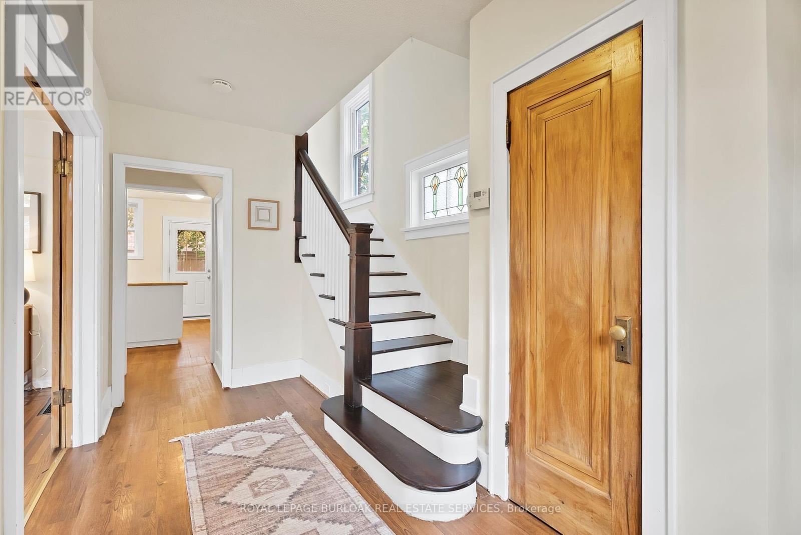 












295 PLAINS ROAD W

,
Burlington,




Ontario
L7T1G1

