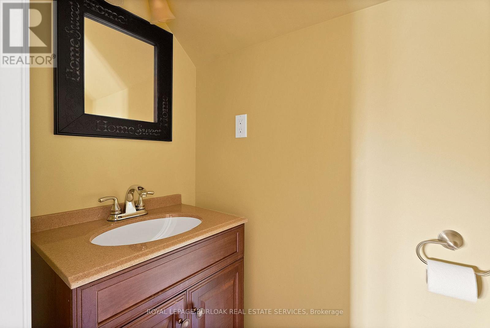 












295 PLAINS ROAD W

,
Burlington,




Ontario
L7T1G1

