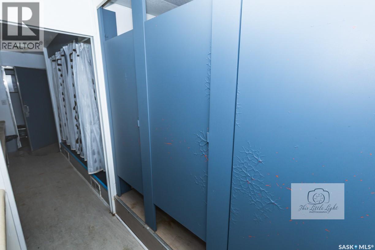 












30 Atlantic AVENUE

,
Kerrobert,




Saskatchewan
S0L1R0

