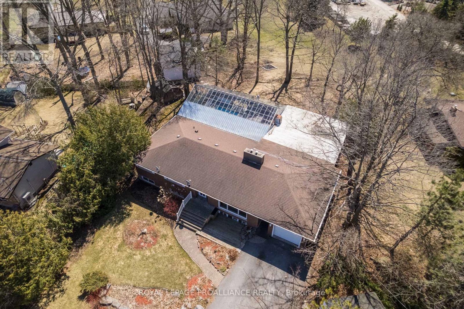 












67 LAFFERTY ROAD

,
Quinte West (Murray Ward),




Ontario
K8V5P7

