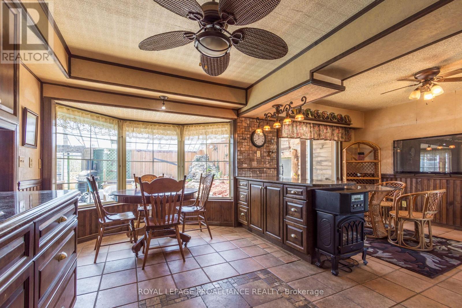 












67 LAFFERTY ROAD

,
Quinte West (Murray Ward),




Ontario
K8V5P7

