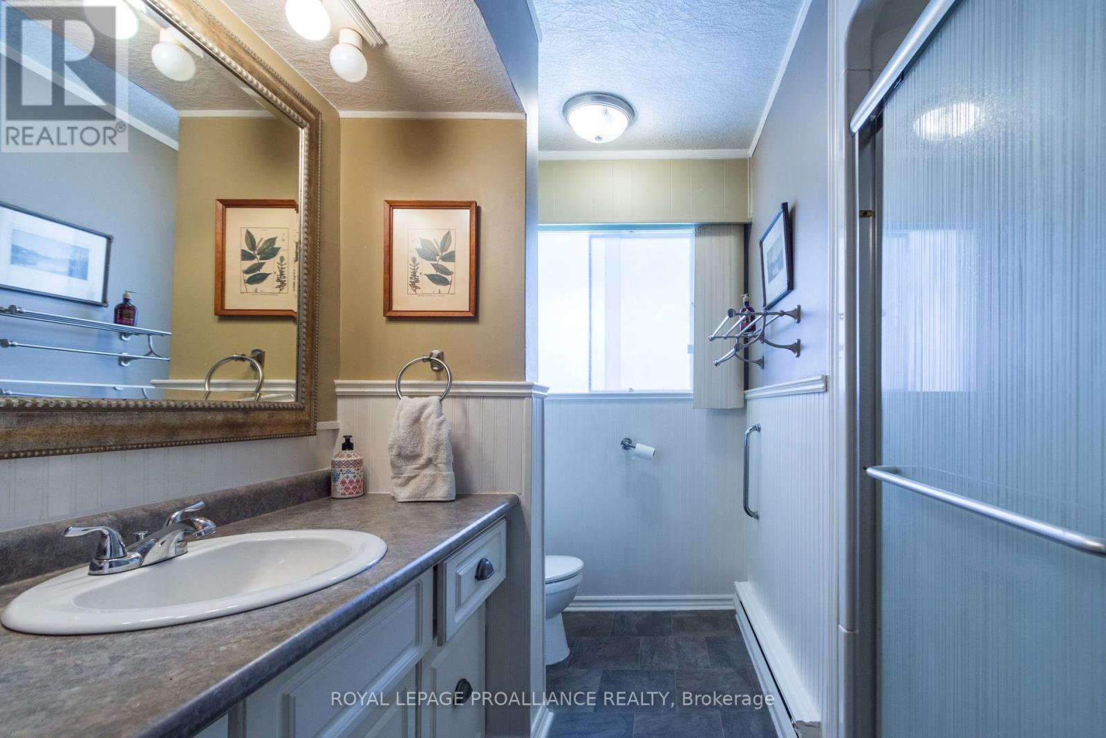












67 LAFFERTY ROAD

,
Quinte West (Murray Ward),




Ontario
K8V5P7

