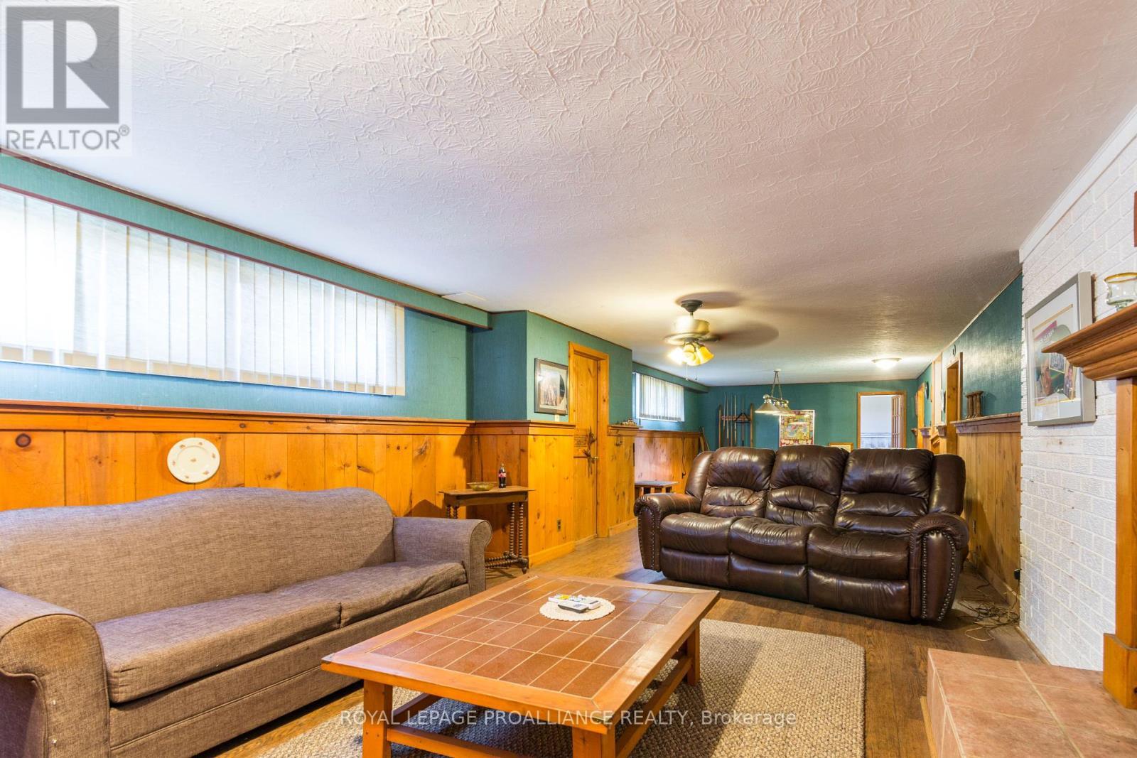 












67 LAFFERTY ROAD

,
Quinte West (Murray Ward),




Ontario
K8V5P7

